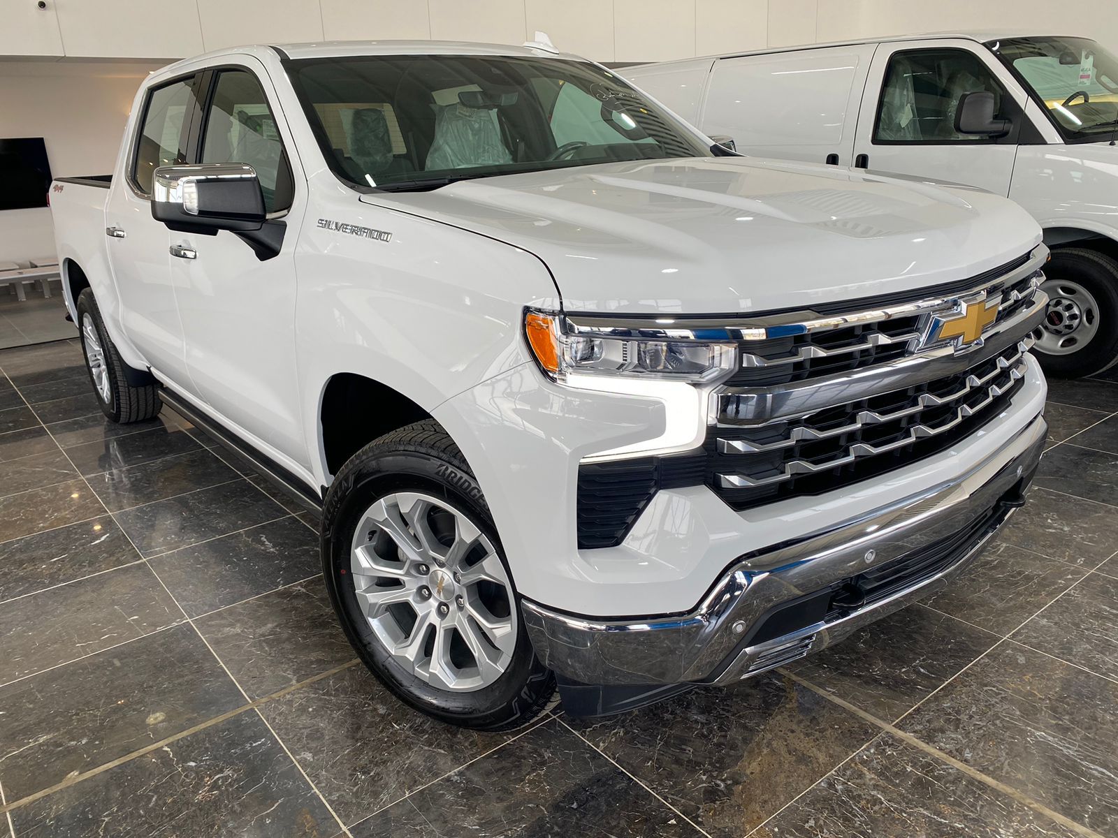 2023 Chevrolet Silverado 1500 LTZ - gsiraq.com